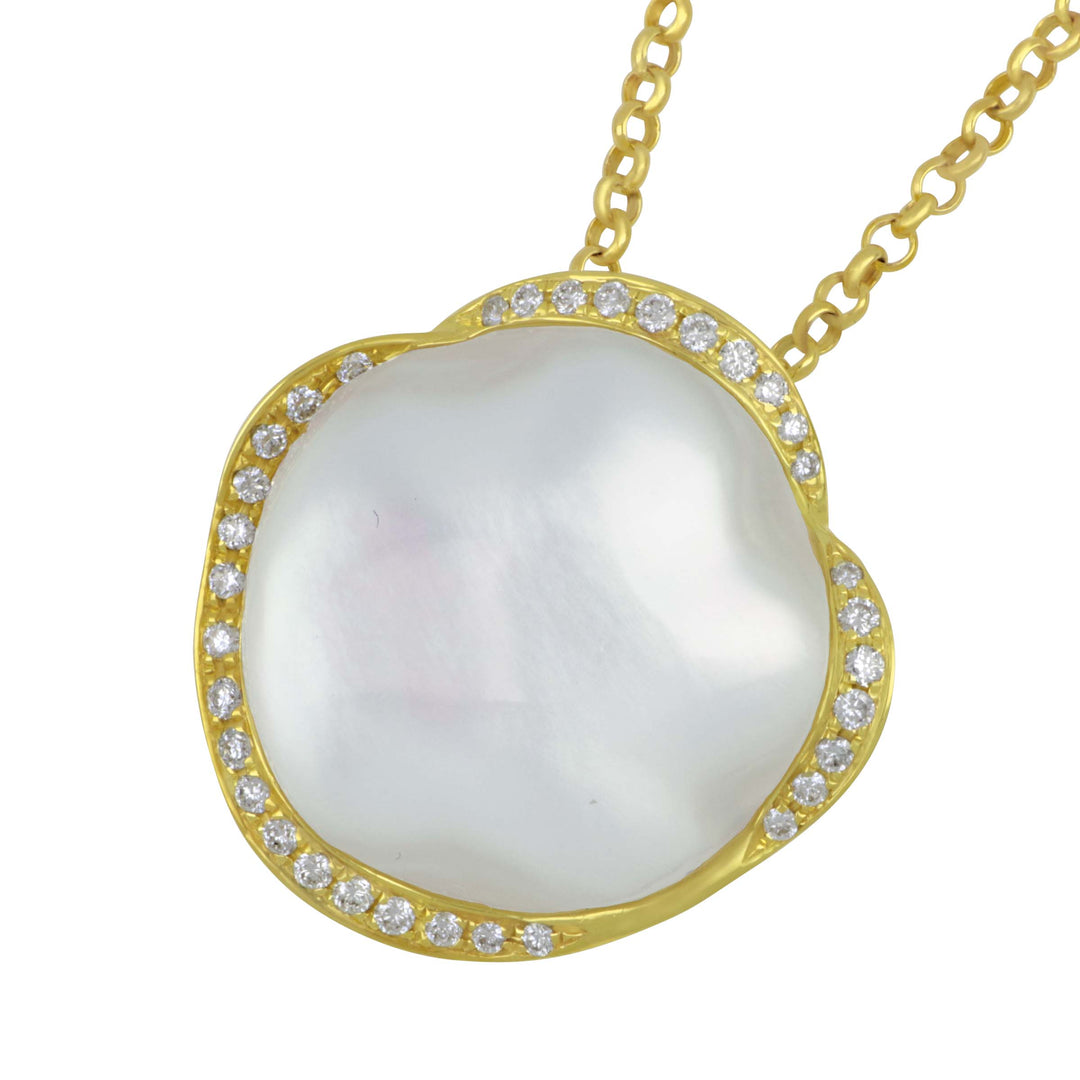 14k Yellow Gold White Topaz Mother of Pearl 16" Necklace (MOP=22.51 TW D=0.29TW GH/SI1)