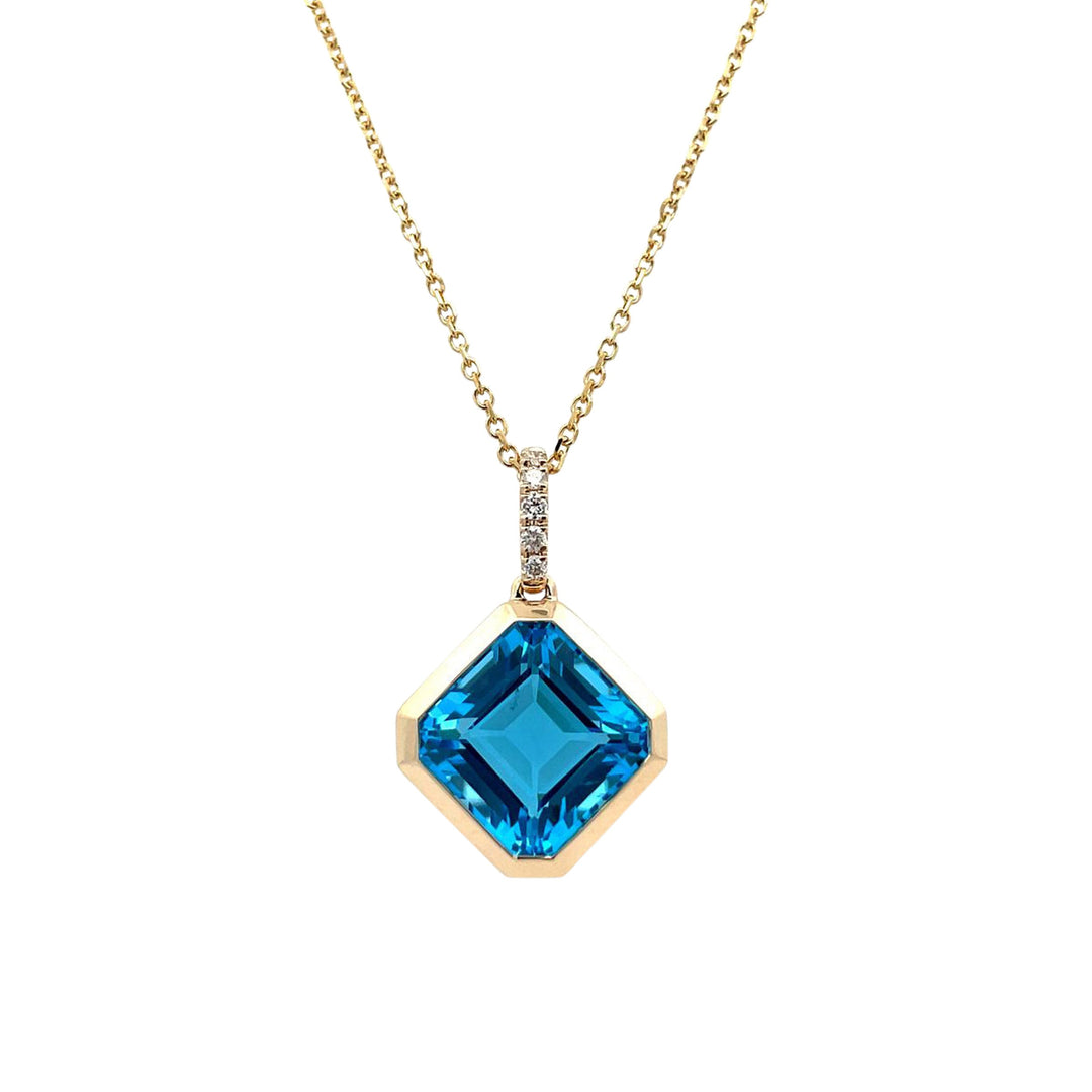 PE19568/BT
14k yellow gold
5 diamonds = 0.06ct.
1 blue topaz = 6.20cts.