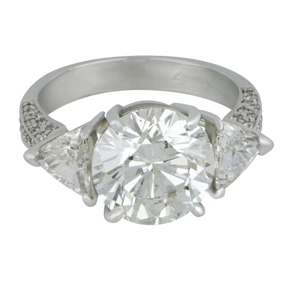 Platinum Round diamond ring with Trillion diamonds ring (7.33CT CTR EGL CERT APPR 2-TRILL&42-RD DIA SIDES RG)