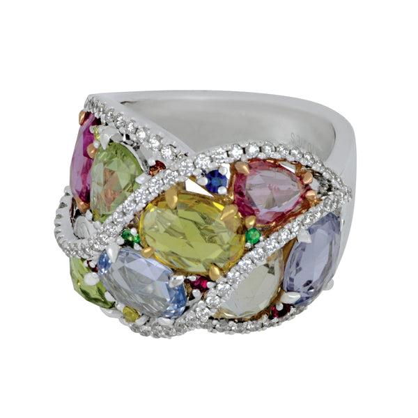 18k White Gold Oval Sapphire Ring (SAPHS =7.36TW RU=0.03 TW D=0.61TW RG) Size 6.5