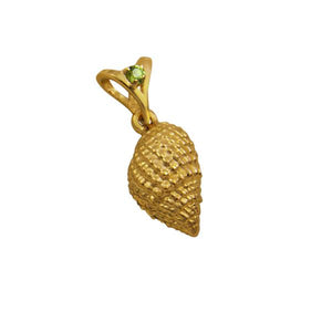 08 August "Birthshell": 14K Yellow Gold Pendant: The Nutmeg Shell with Peridot