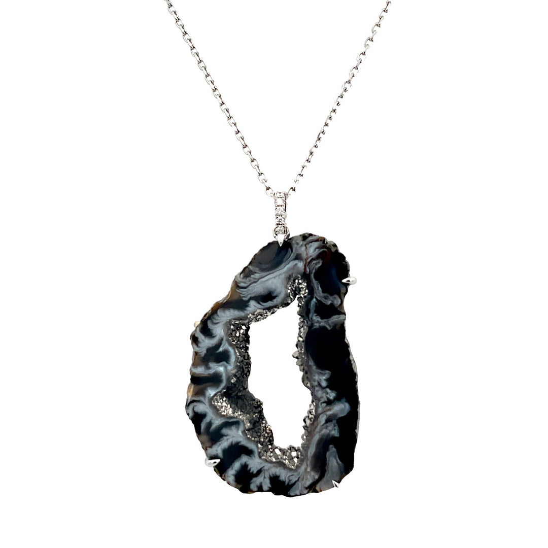 PJ 14W BLK/GRAY GEODE=29.20CT 5D=0.04TW GH/SI NK 16"