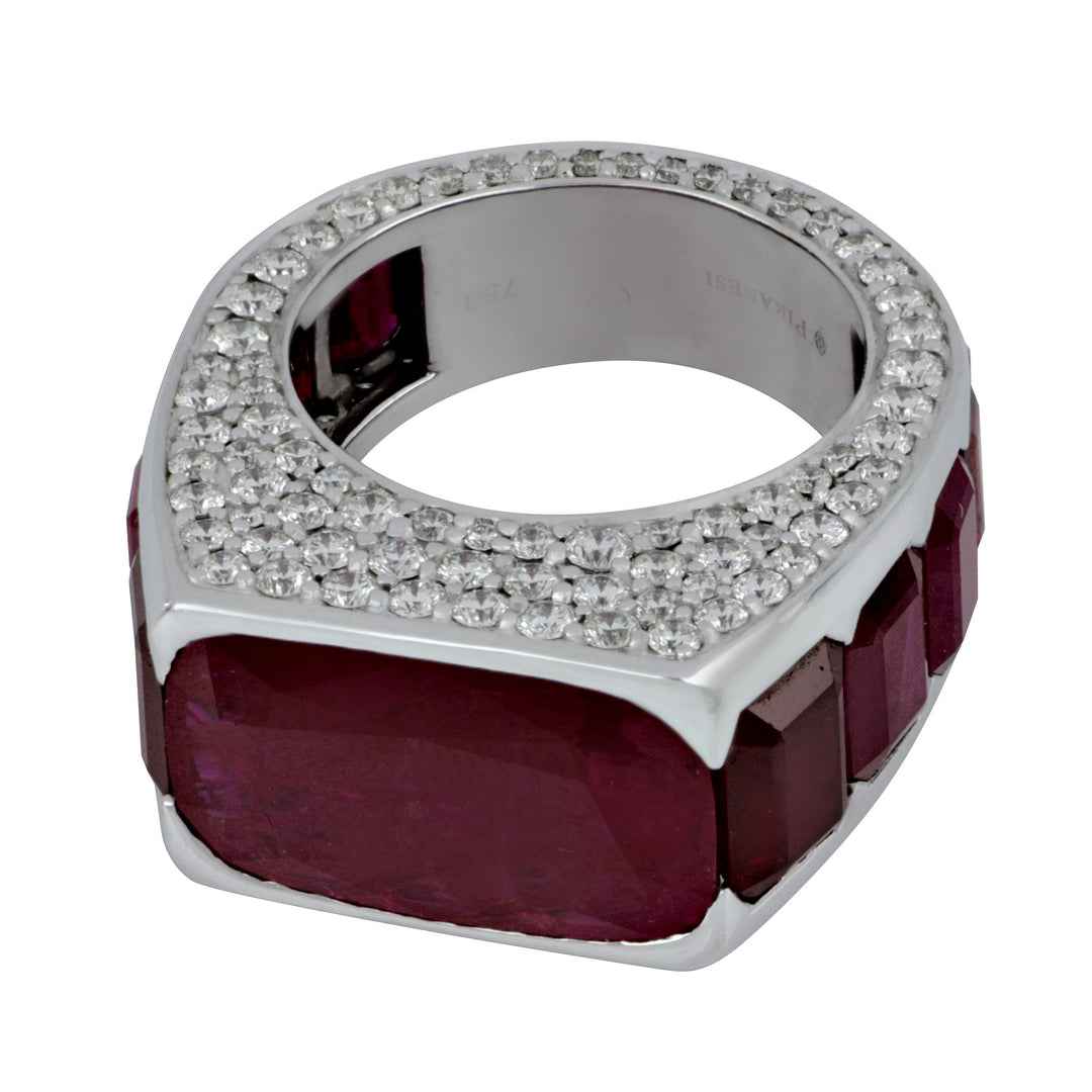 18k White Gold Cushion Cut Ring (RB=7.33CT/EC RB=10.54TW/DIA=2.36TW)