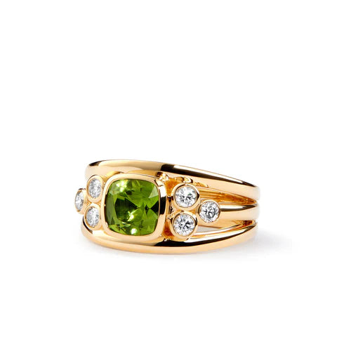 Syna 18K Yellow Gold Mogul Diamond Band with Peridot