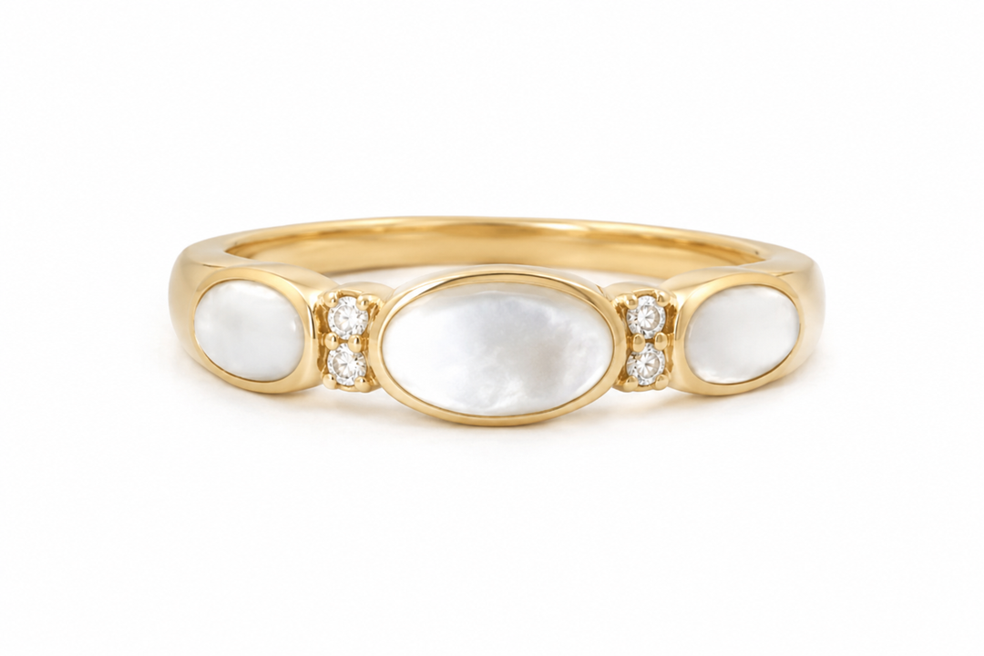 Kabana 14K Yellow Gold White Mother-of-Pearl Ring, Size 7