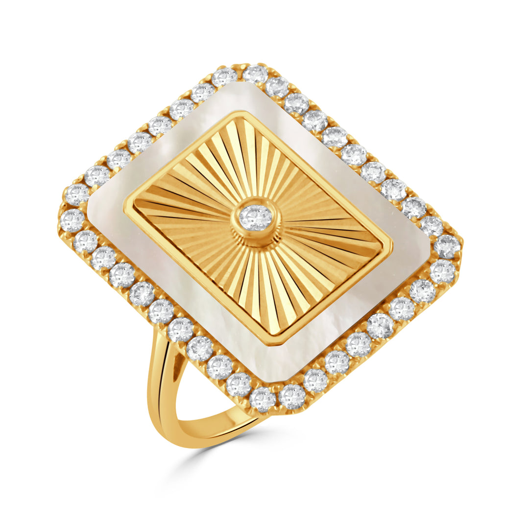 R10928WMP-18K YELLOW GOLD DIAMOND RING WITH WHITE MOTHER OF PEARL