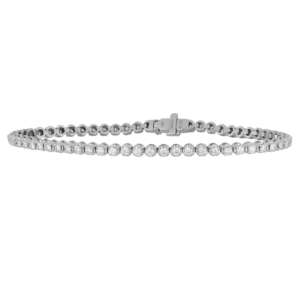 14 karat white gold four prong Diamond line Bracelet, D=1.77tw
