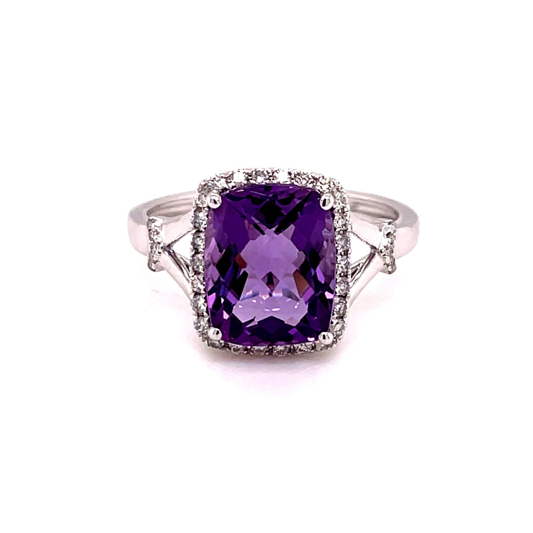 14 Karat White Gold Amythest with Diamond Halo Ring Size 6.5, Am=3ct, 36Dias=.21tw GH/SI