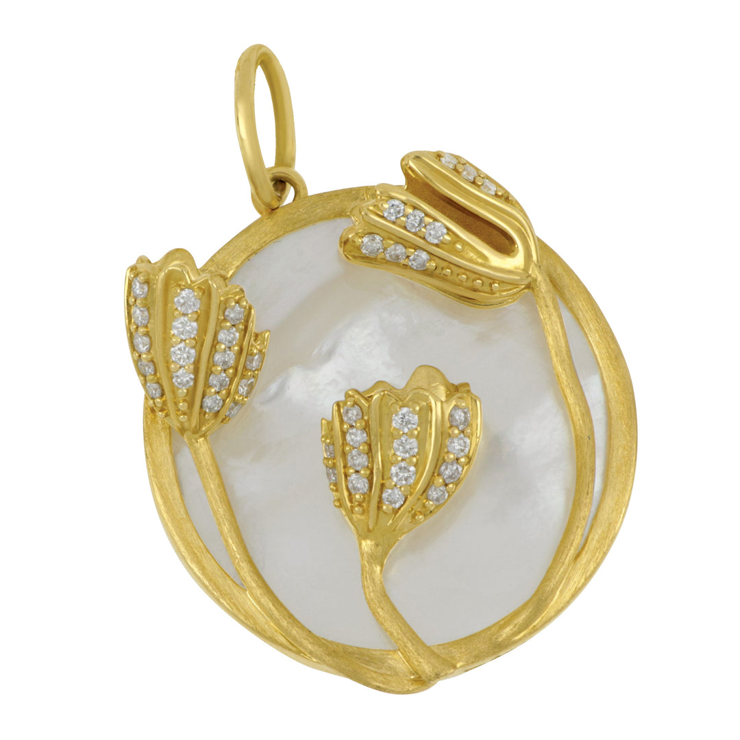 SYNA 18 karat Yellow Gold Jardin Water Lily Mother of Pearl and Champagne Diamond Pendant, MOP=6.5ct CH D=0.30tw with no chain