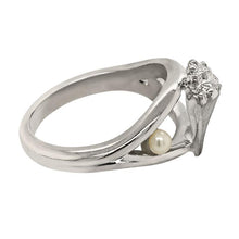 Load image into Gallery viewer, 06 June &quot;Birthshell&quot; Sterling Silver Ring:  The Conch Shell with Pearls