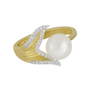 14 karat Yellow Gold Diamond Mermaid Tail with Freshwater Pearl 8-8.5mm Ring Size 7, D=0.10tw